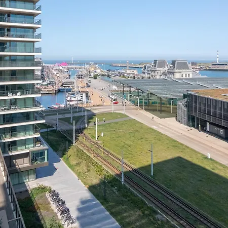 Sky Tower Ii - 7th Floor - Sea View Apartment *