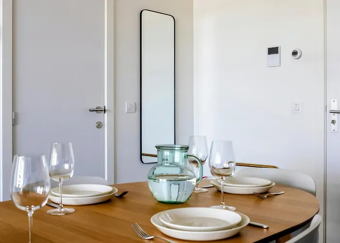 Sky Tower Ii - 7th Floor - Sea View